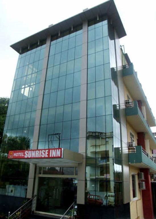 Hotel Sunrise Inn Λάκναου Εξωτερικό φωτογραφία